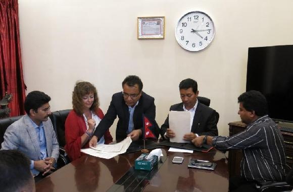 MOU between METCENAS, o.p.s. (CZ) and Kathmandu Metropolitan City signed 